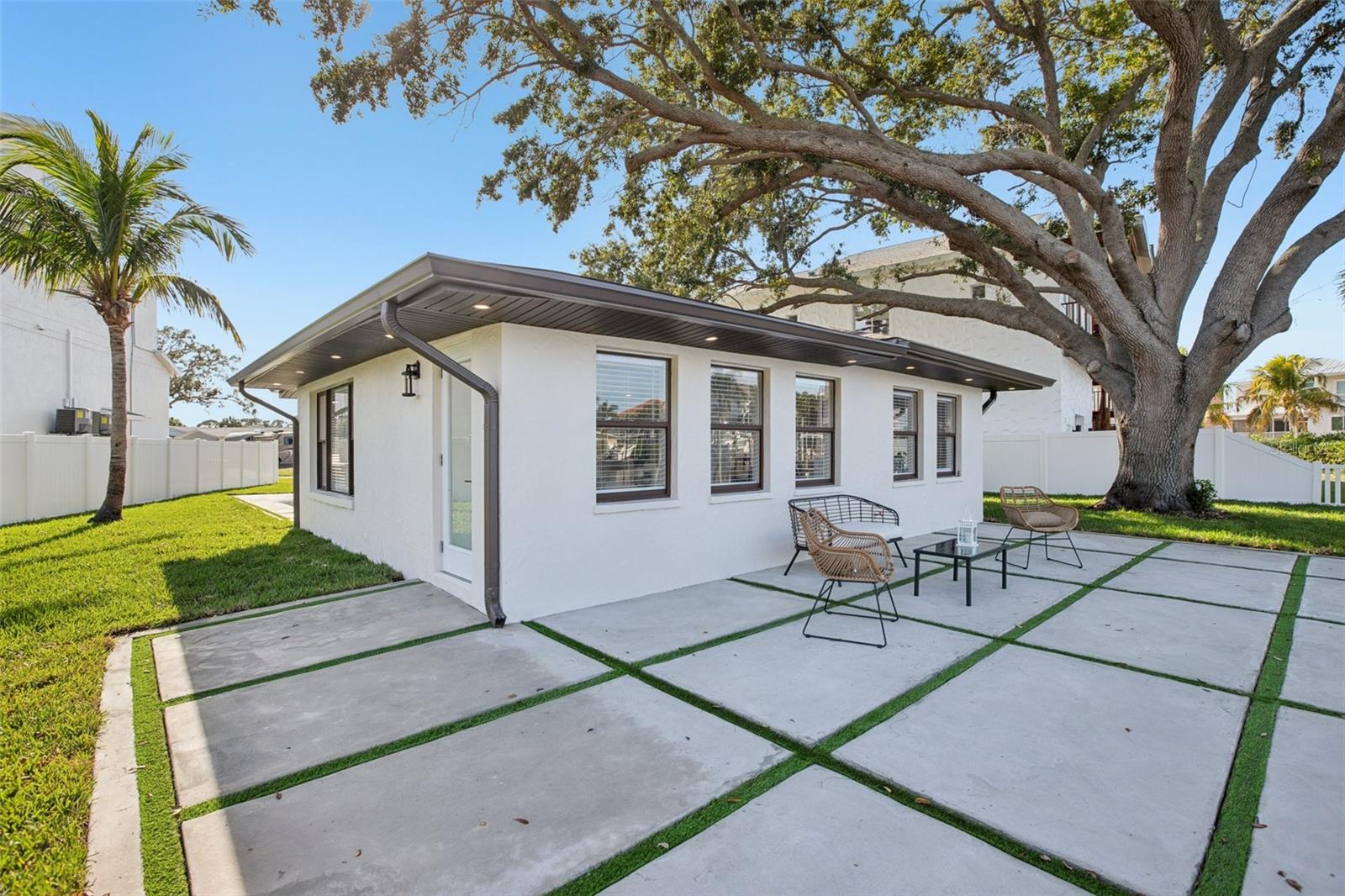 SHORE ACRES EDGEWATER SEC BLKS 17 & 18 - Residential