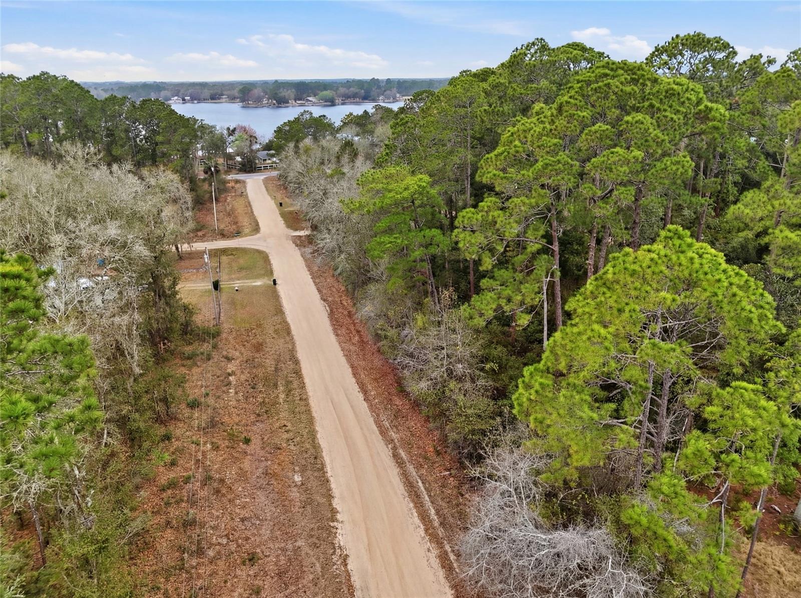 INTERLACHEN LAKES ESTATES - Land