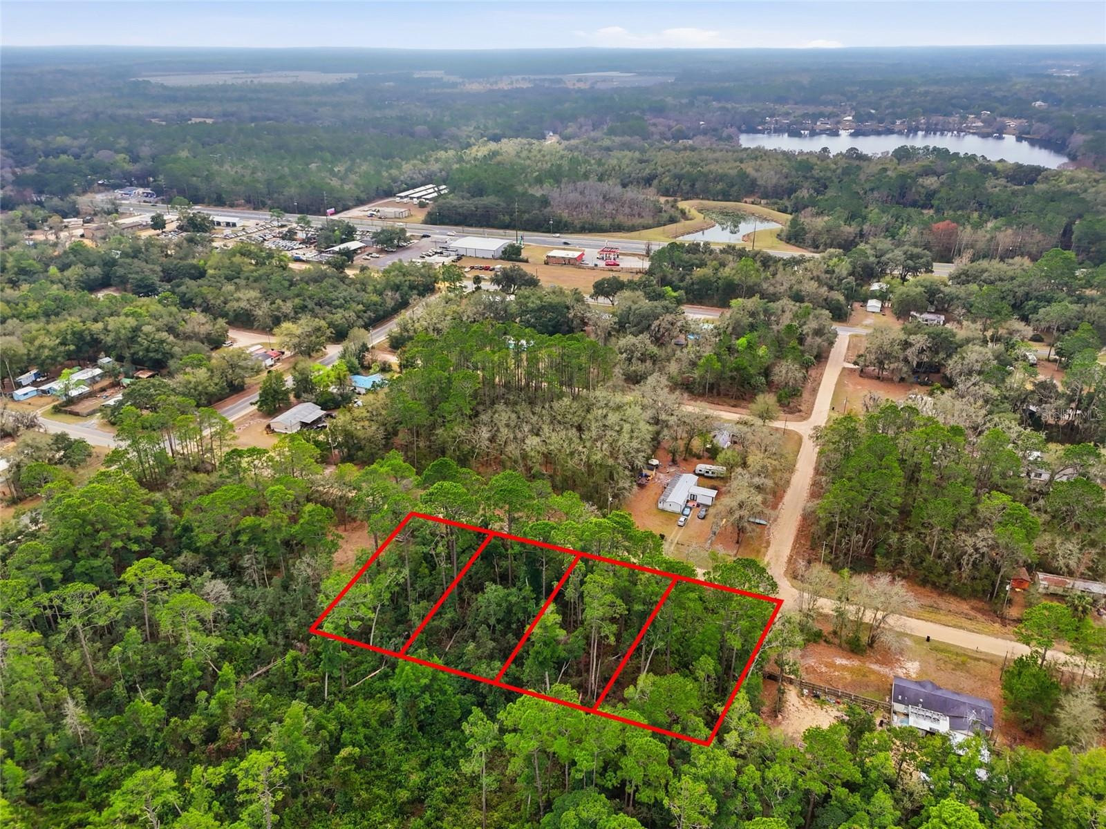 INTERLACHEN LAKES ESTATES - Land