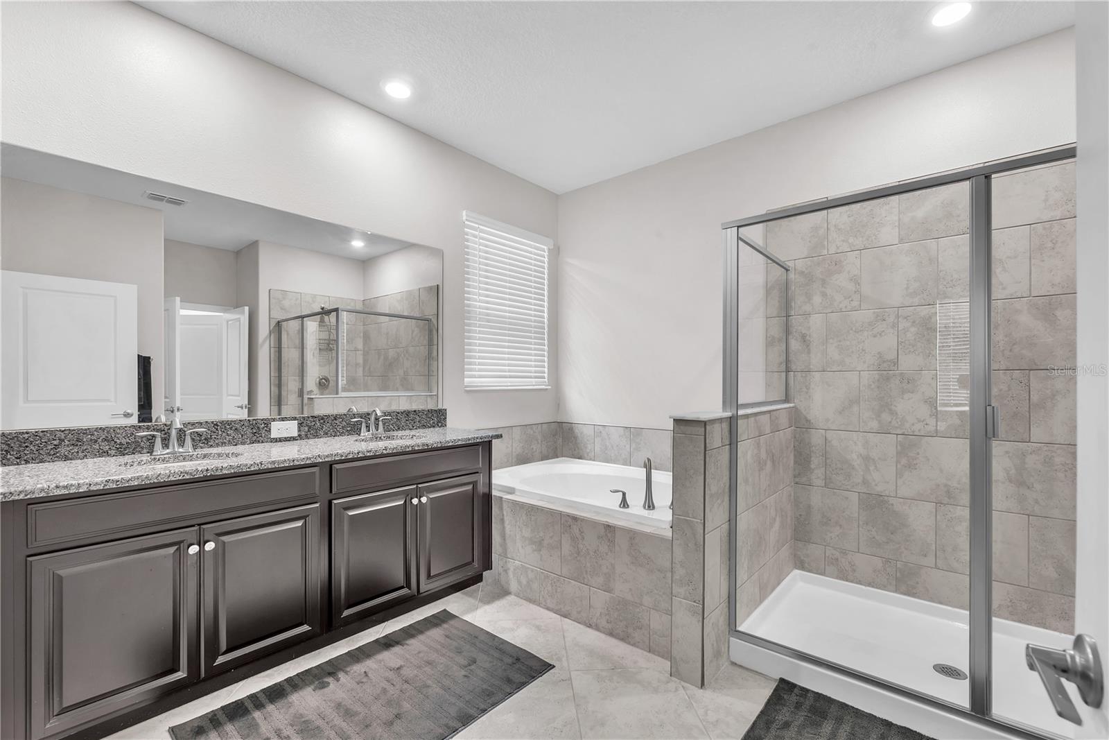 OAKS AT SHADY CREEK - Residential