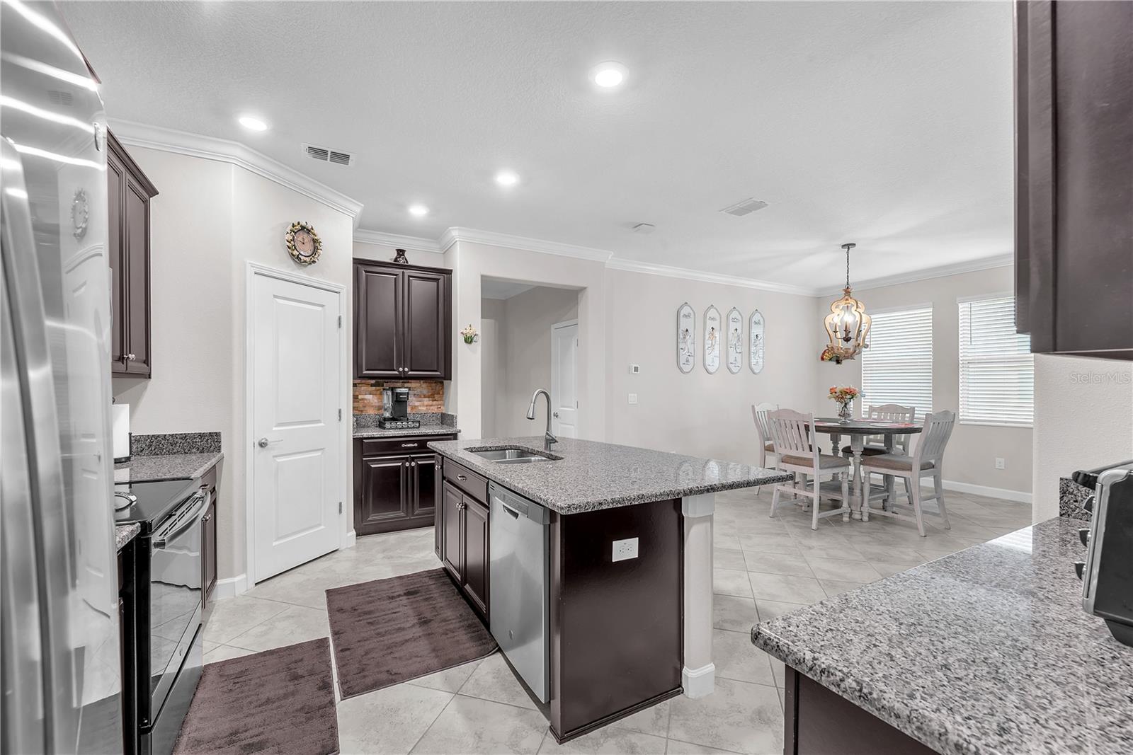 OAKS AT SHADY CREEK - Residential