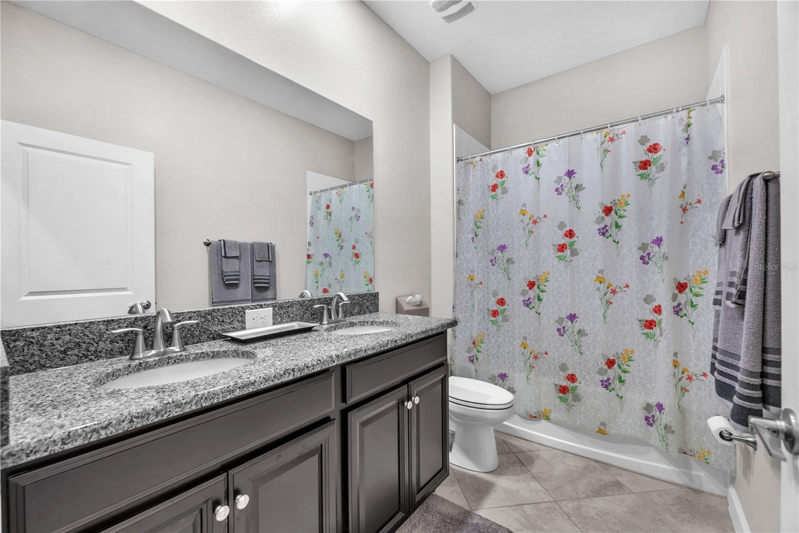 OAKS AT SHADY CREEK - Residential