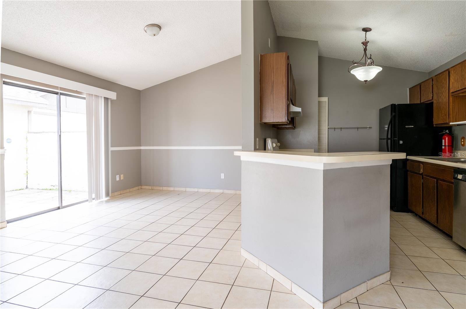 EASTON SUB - Residential Lease