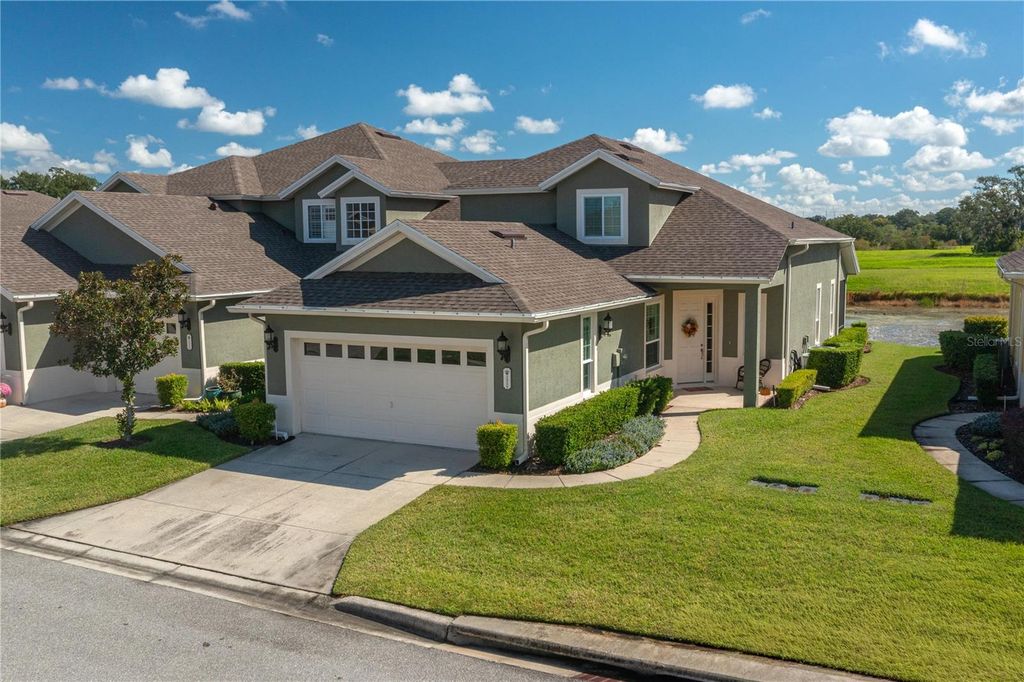 Photo of 2928 Mission Lakes Drive #41, Lakeland, FL 33803 (MLS # P4936718)