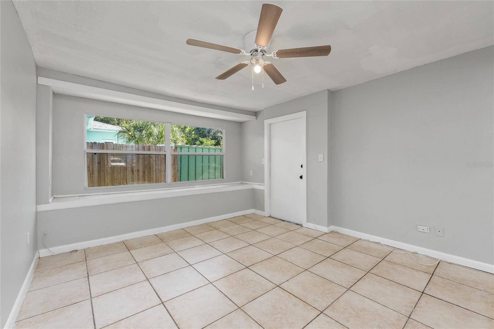 PASADENA ESTATES - Residential