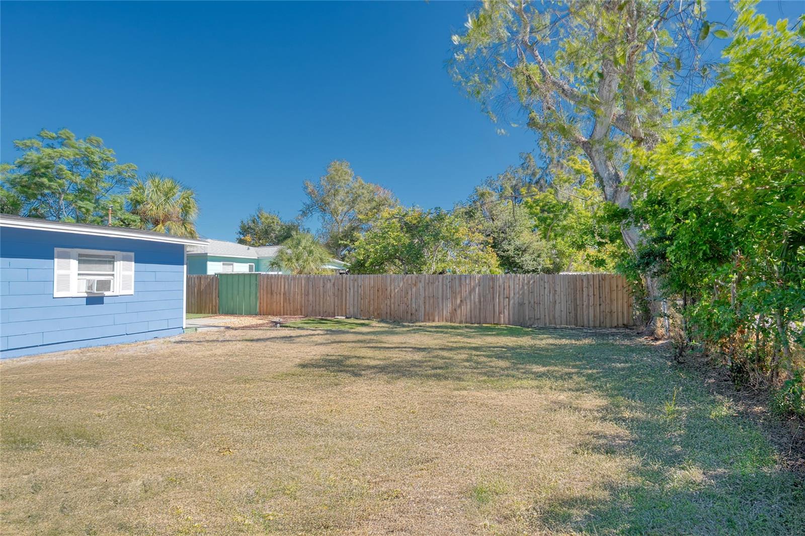 PASADENA ESTATES - Residential