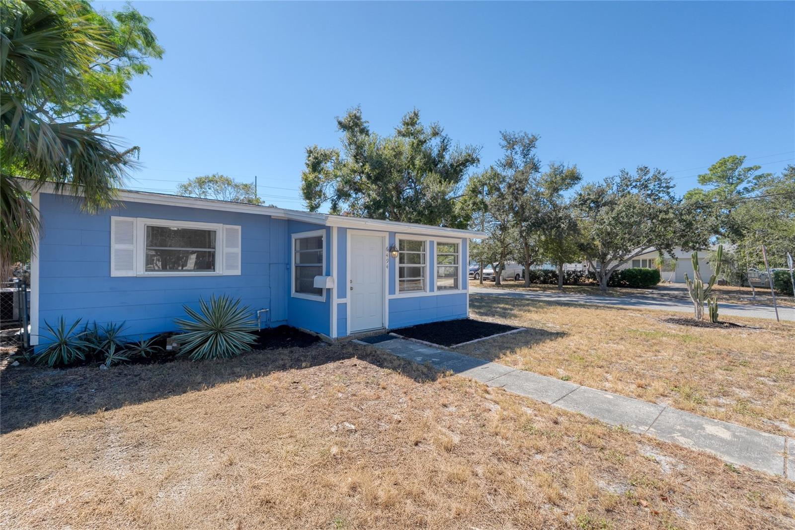 PASADENA ESTATES - Residential