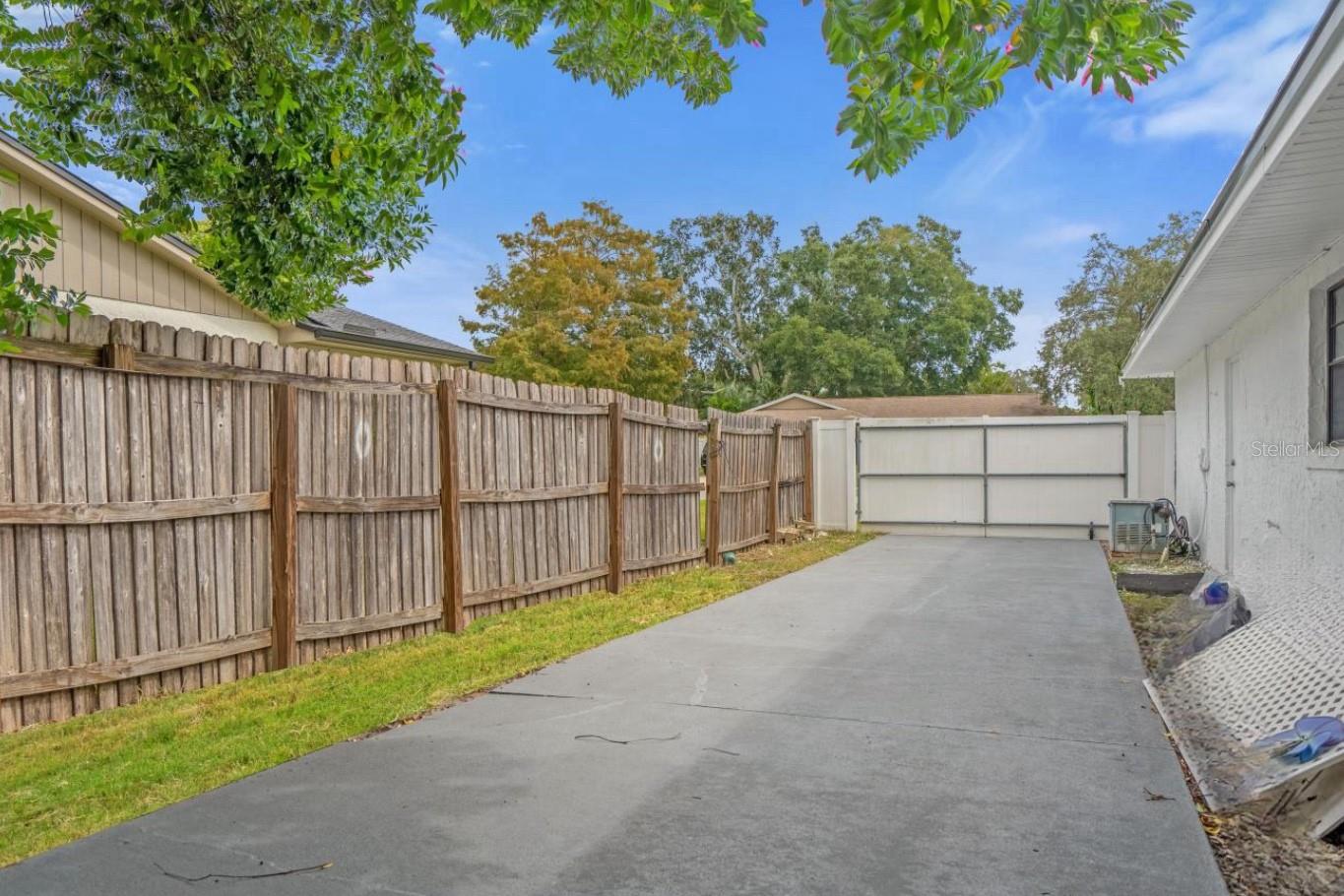 SAND LAKE HILLS SEC 03 - Residential