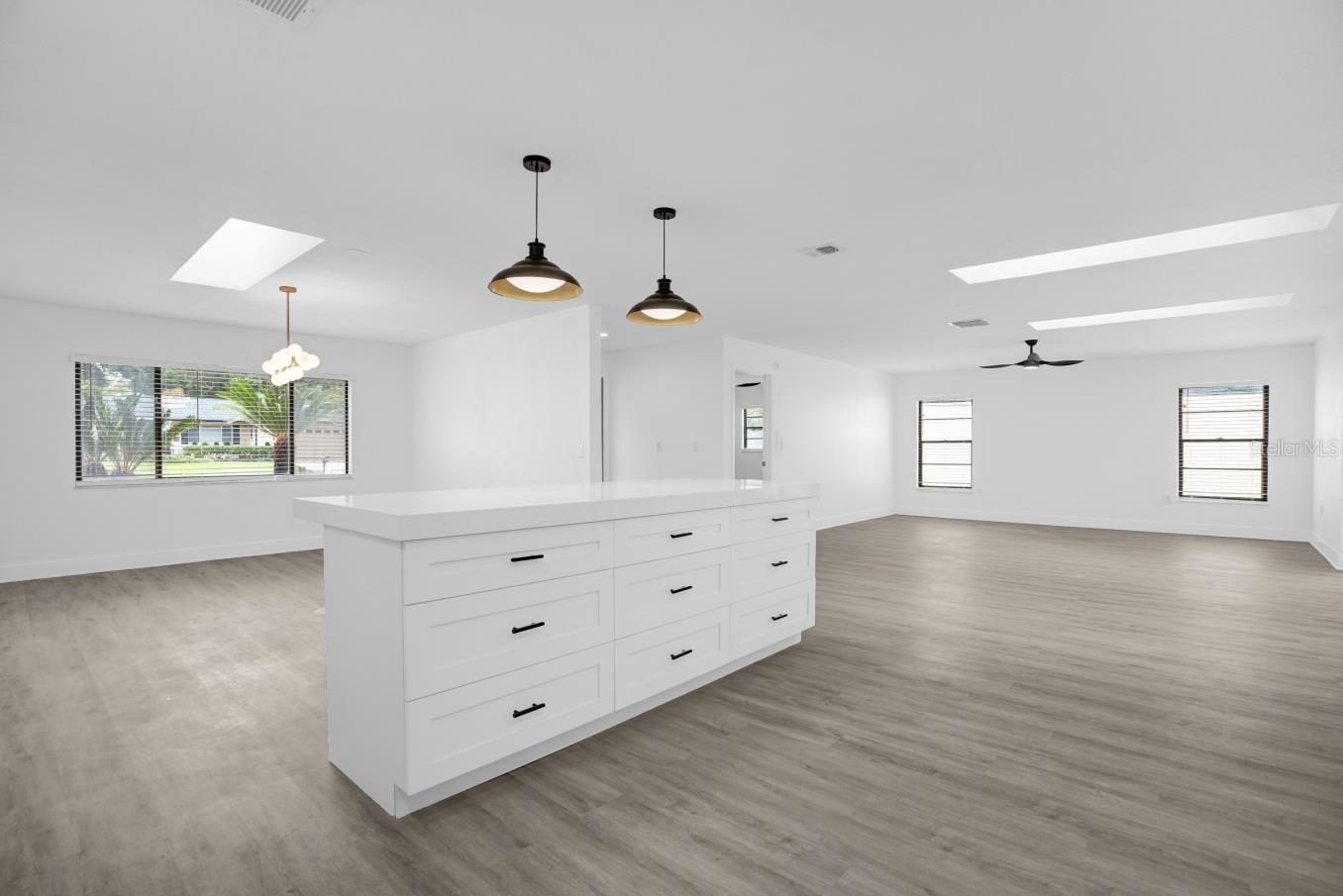 SAND LAKE HILLS SEC 03 - Residential