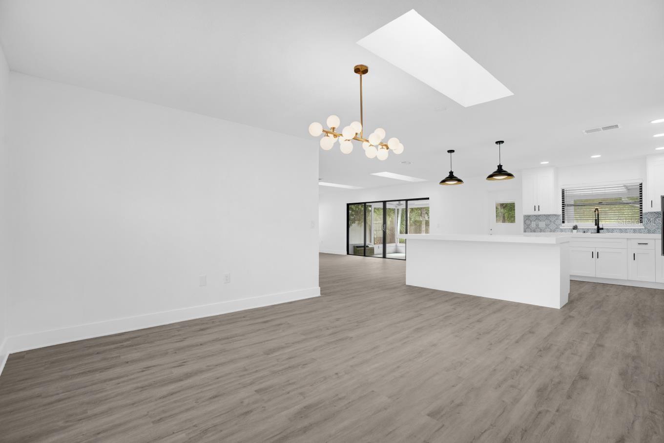 SAND LAKE HILLS SEC 03 - Residential