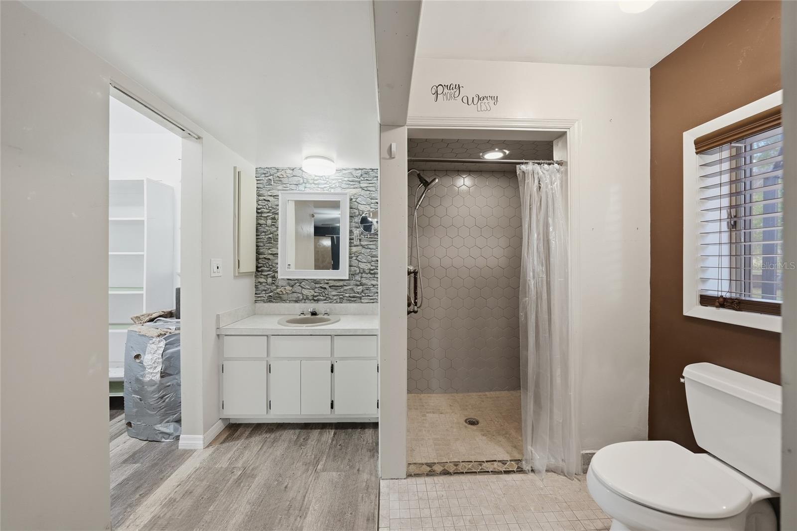 PRAIRIE CREEK WEST - Residential