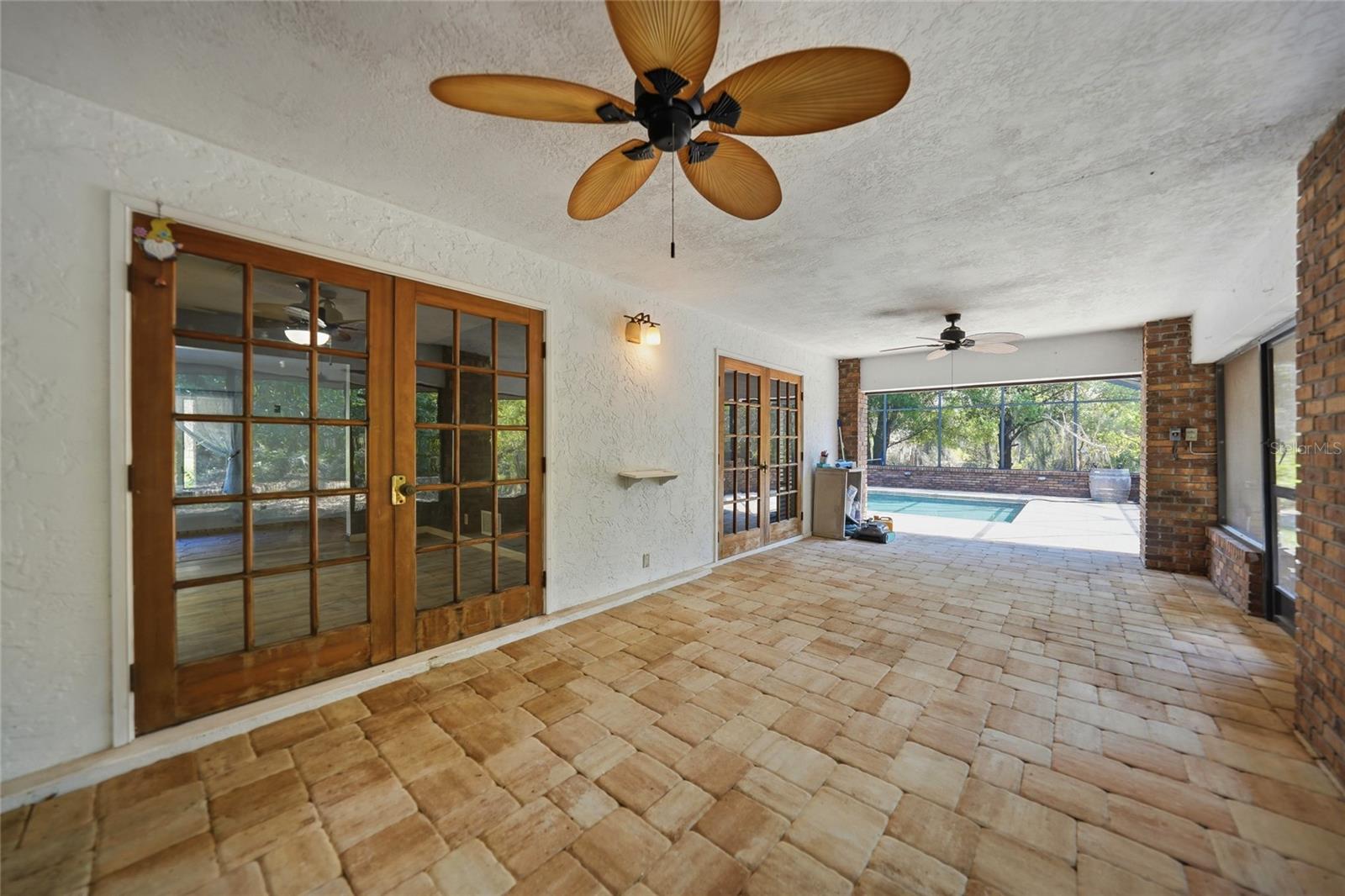 PRAIRIE CREEK WEST - Residential