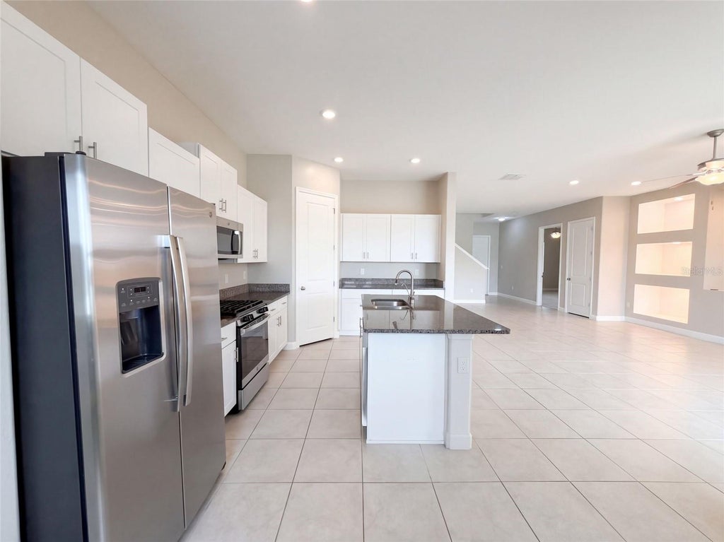 Photo of 9430 Channing Hill Drive, Ruskin, FL 33573 (MLS # O6448692)