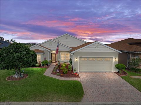 Photo of 4081 Dunmore Drive, Lake Wales, FL 33859 (MLS # P4934592) Photo of 4081 Dunmore Drive, Lake Wales, FL 33859 (MLS # P4934592)