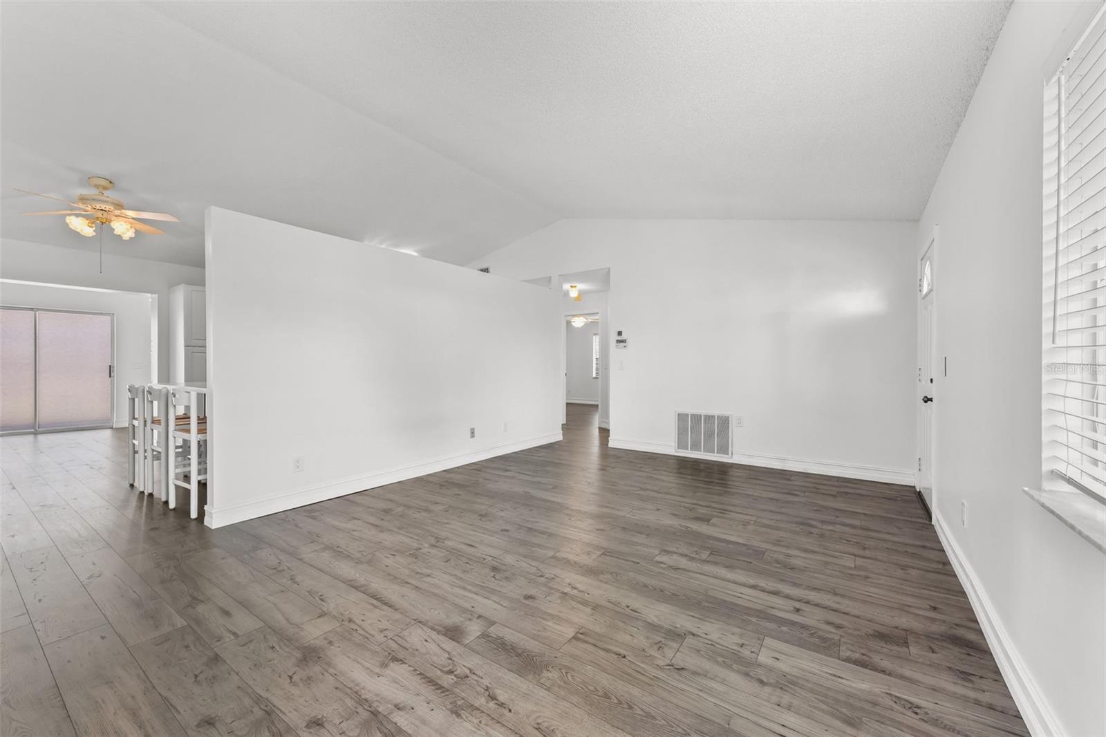 ORANGEWOOD VILLAGE 09 - Residential