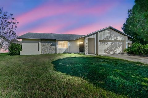 Photo of 2317 Woodleaf Court, Orlando, FL 32837 (MLS # O6375540)