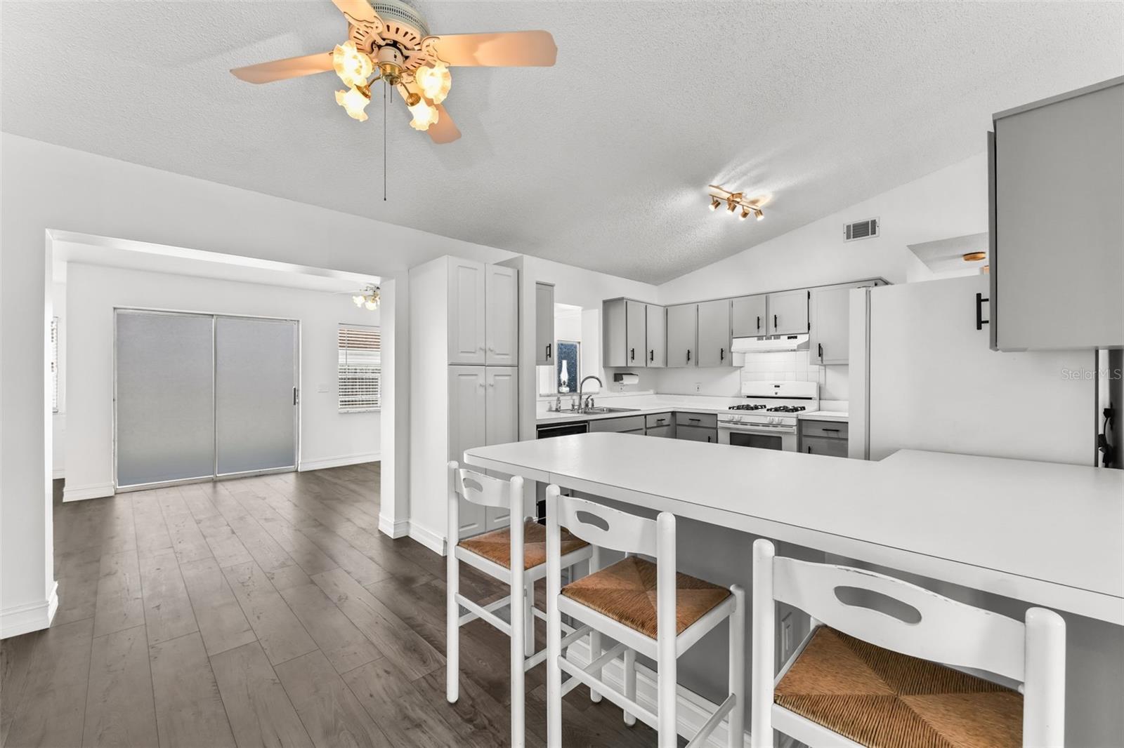 ORANGEWOOD VILLAGE 09 - Residential