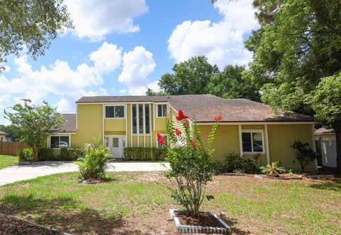Photo of Apopka, FL 32703 (MLS # S5152169)