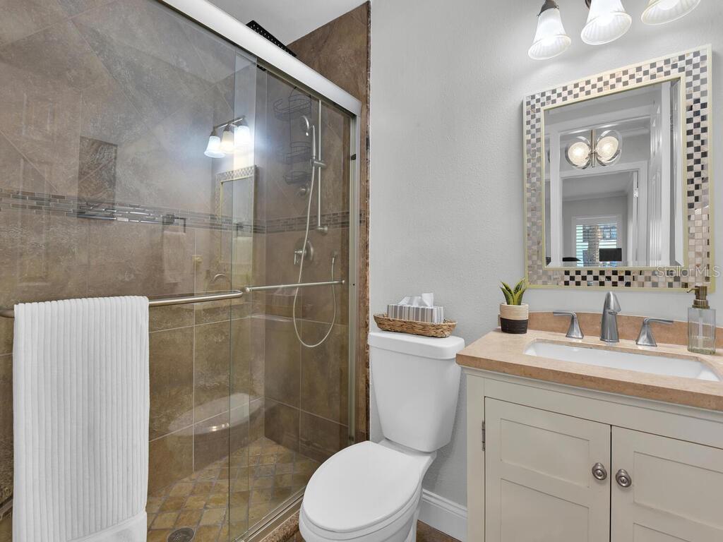 CALOOSA BAYVIEW CONDO PH B - Residential