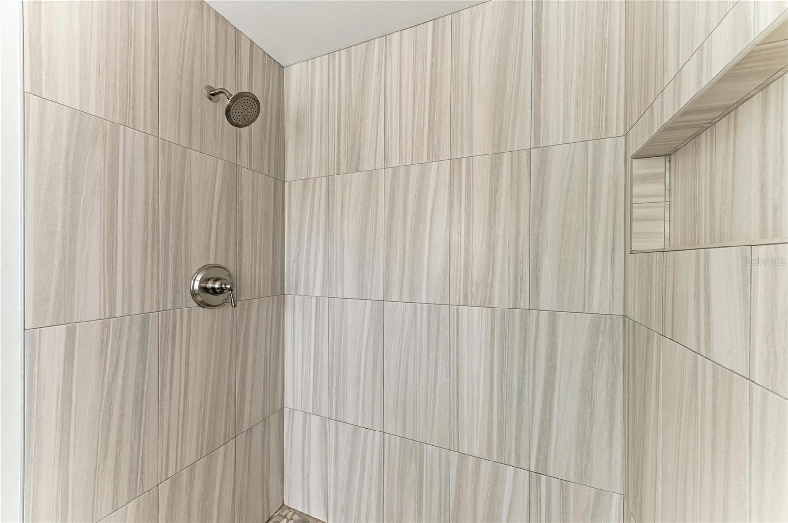 CORDOVA LAKES PH III - Residential