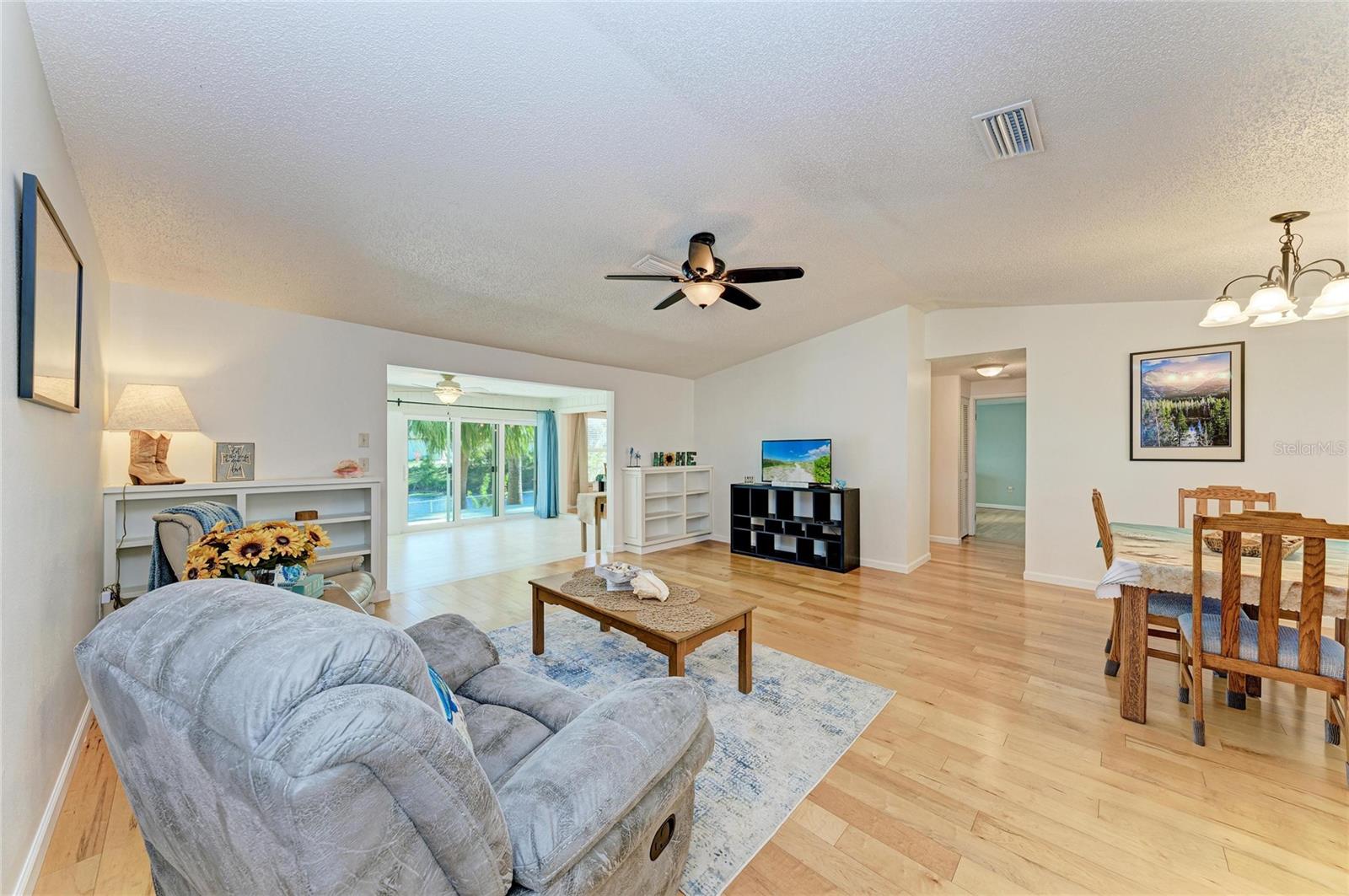 CORDOVA LAKES PH III - Residential