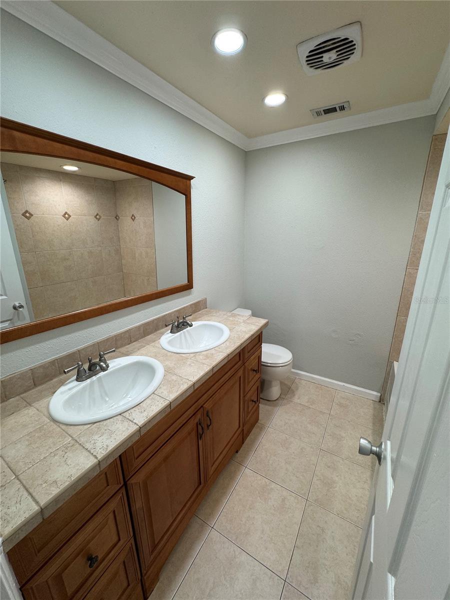 BLACKSHIRE ESTATES - Residential Lease