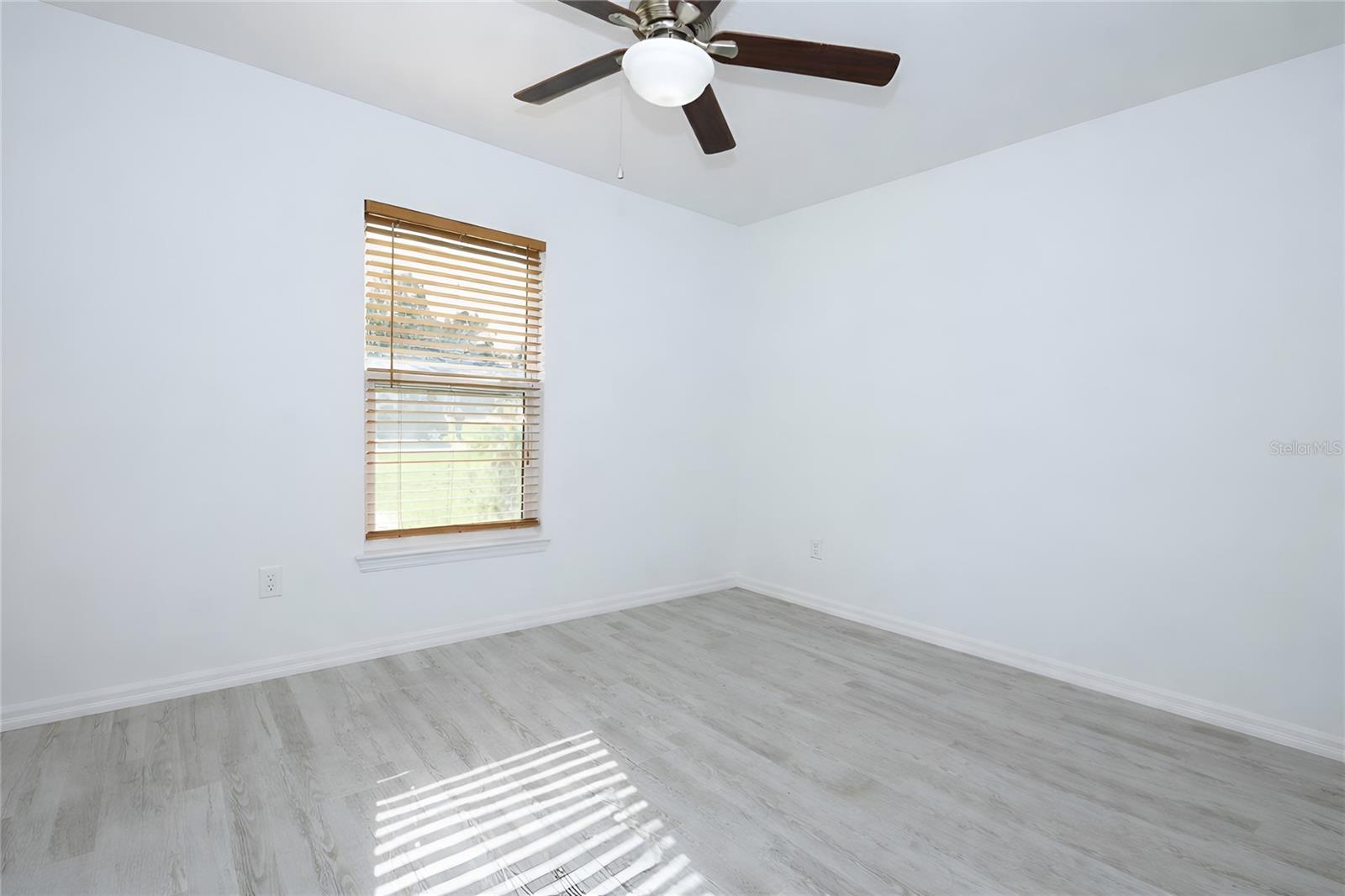 DELTONA LAKES UNIT 10 IN 25 & 36 18 30 - Residential