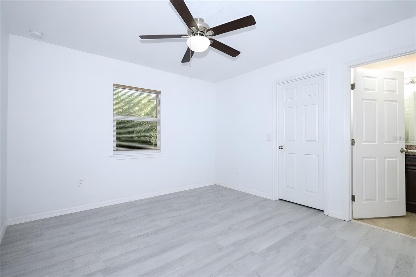 DELTONA LAKES UNIT 10 IN 25 & 36 18 30 - Residential