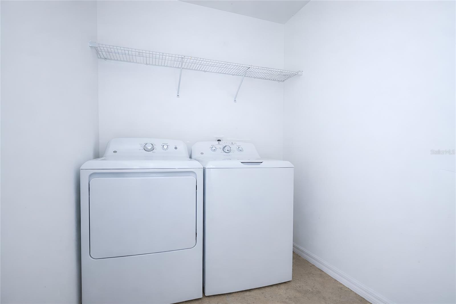 DELTONA LAKES UNIT 10 IN 25 & 36 18 30 - Residential
