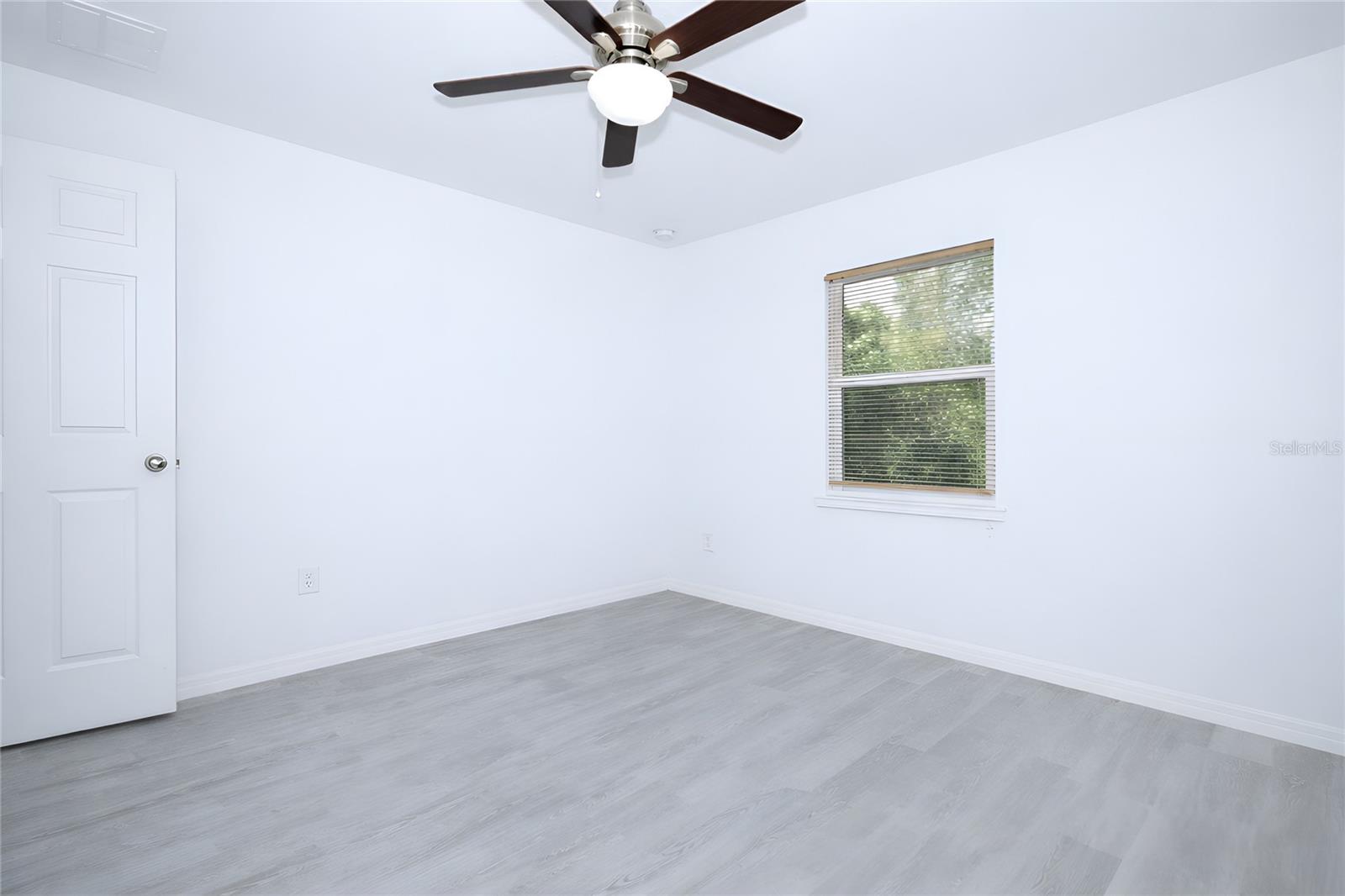 DELTONA LAKES UNIT 10 IN 25 & 36 18 30 - Residential
