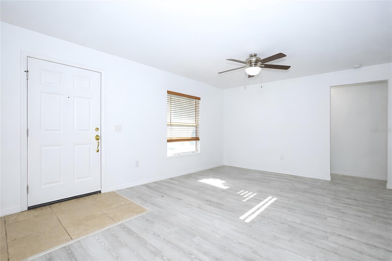 DELTONA LAKES UNIT 10 IN 25 & 36 18 30 - Residential