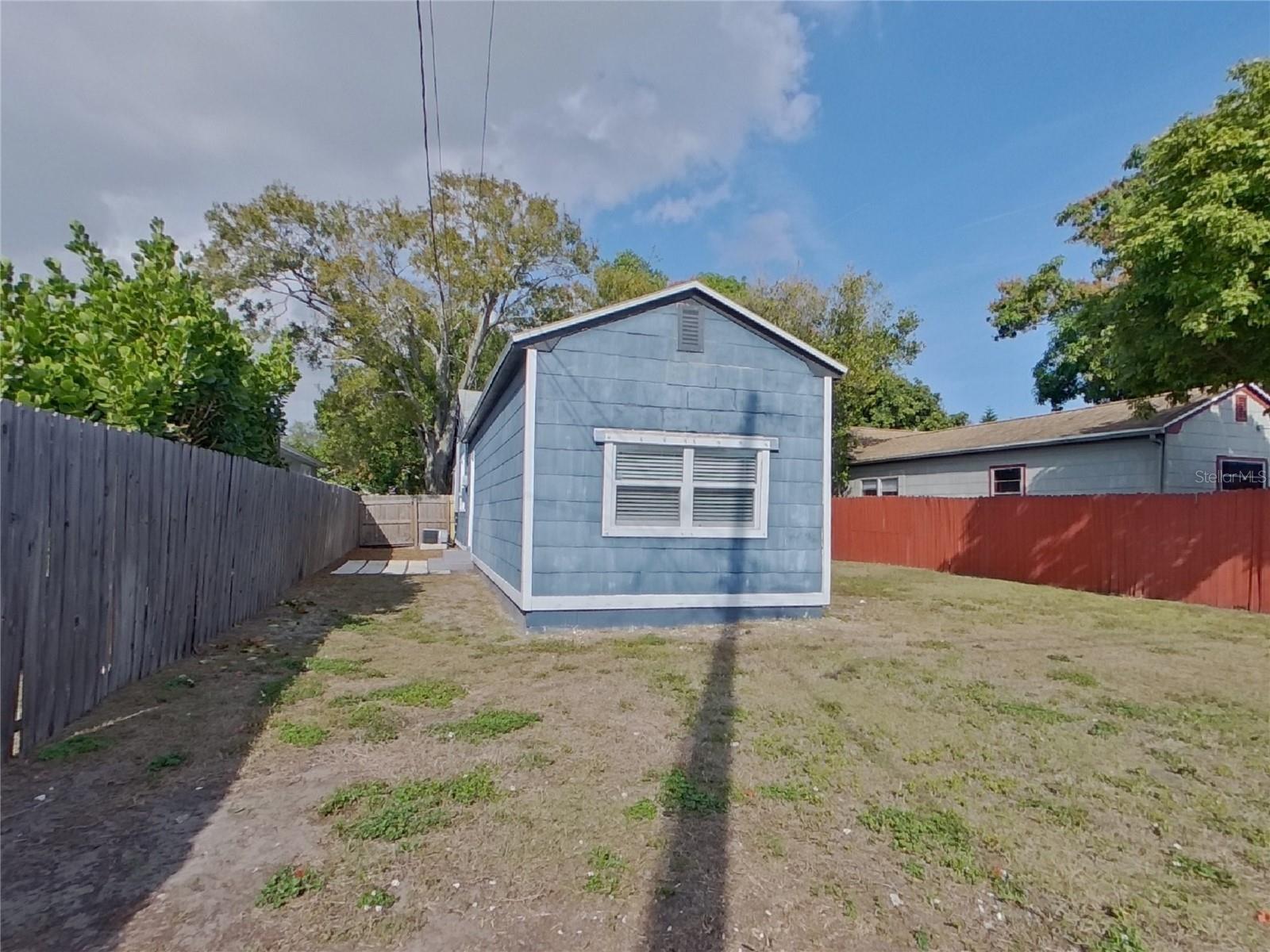 CHEVY CHASE - Residential Lease