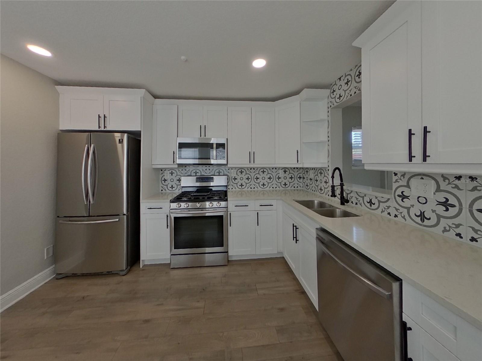 CHEVY CHASE - Residential Lease