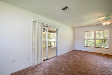 Tiny photo for 25525 Colmar Avenue, Sorrento, FL 32776 (MLS # G5102783)