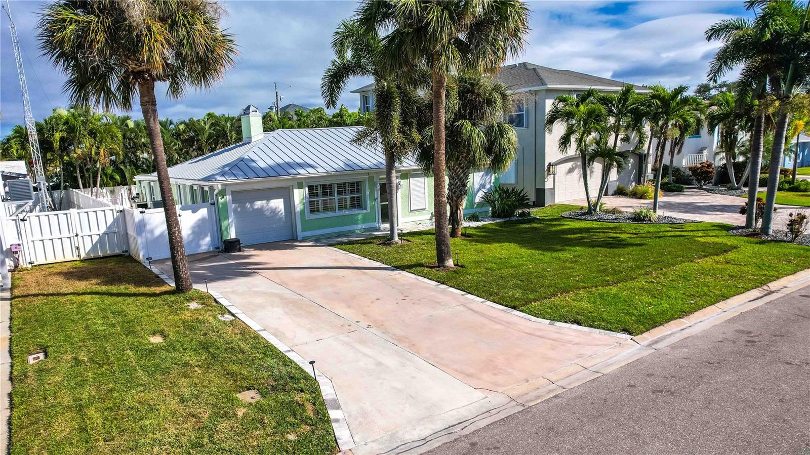 BELLEAIR BEACH - Residential