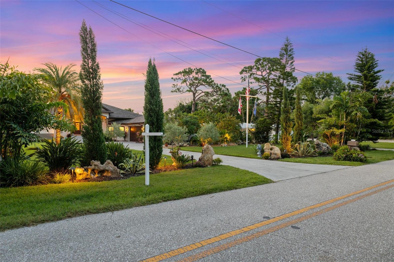 ENGLEWOOD GARDENS - Residential