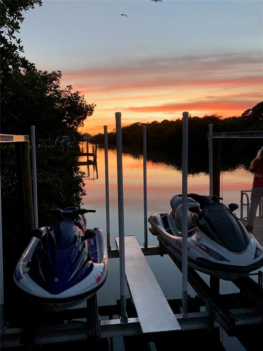 ENGLEWOOD GARDENS - Residential