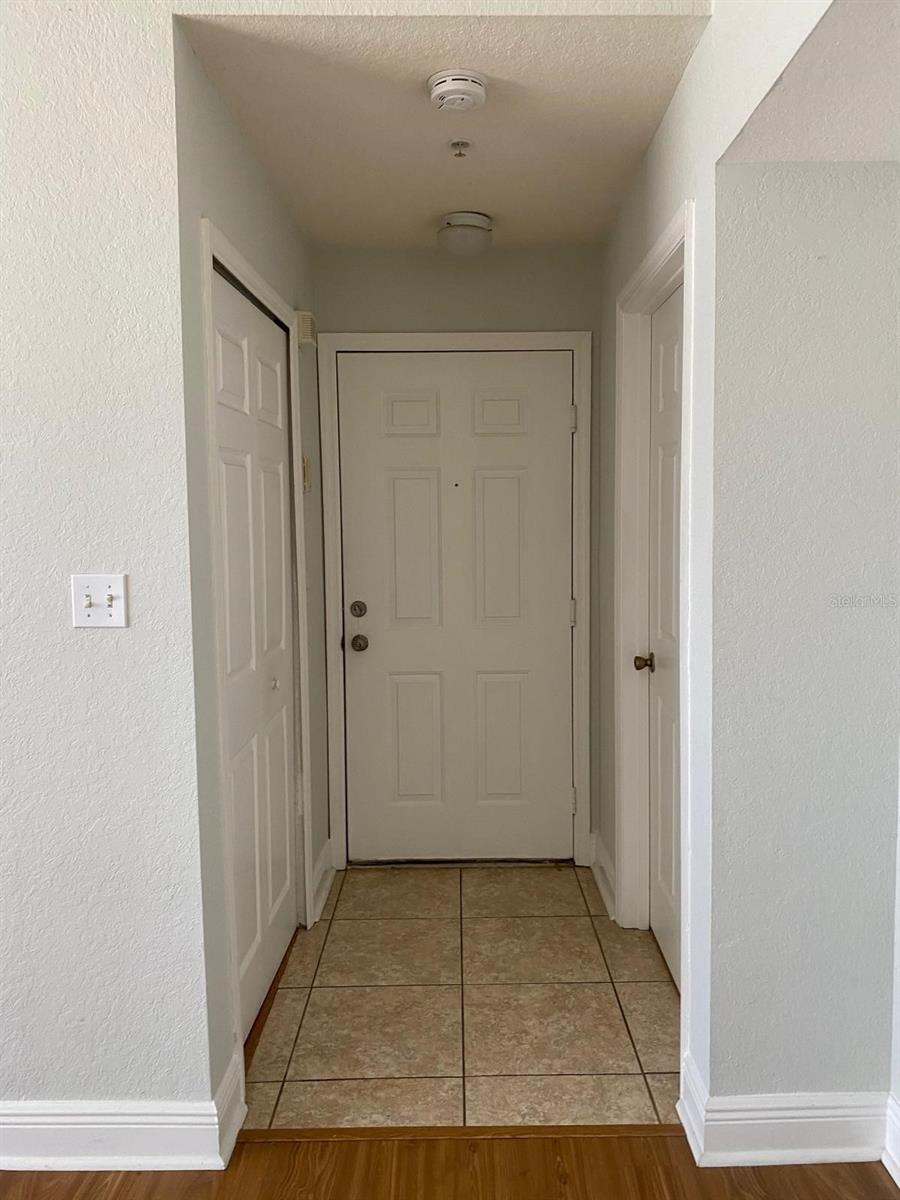 2336 MIDTOWN TERRACE 932