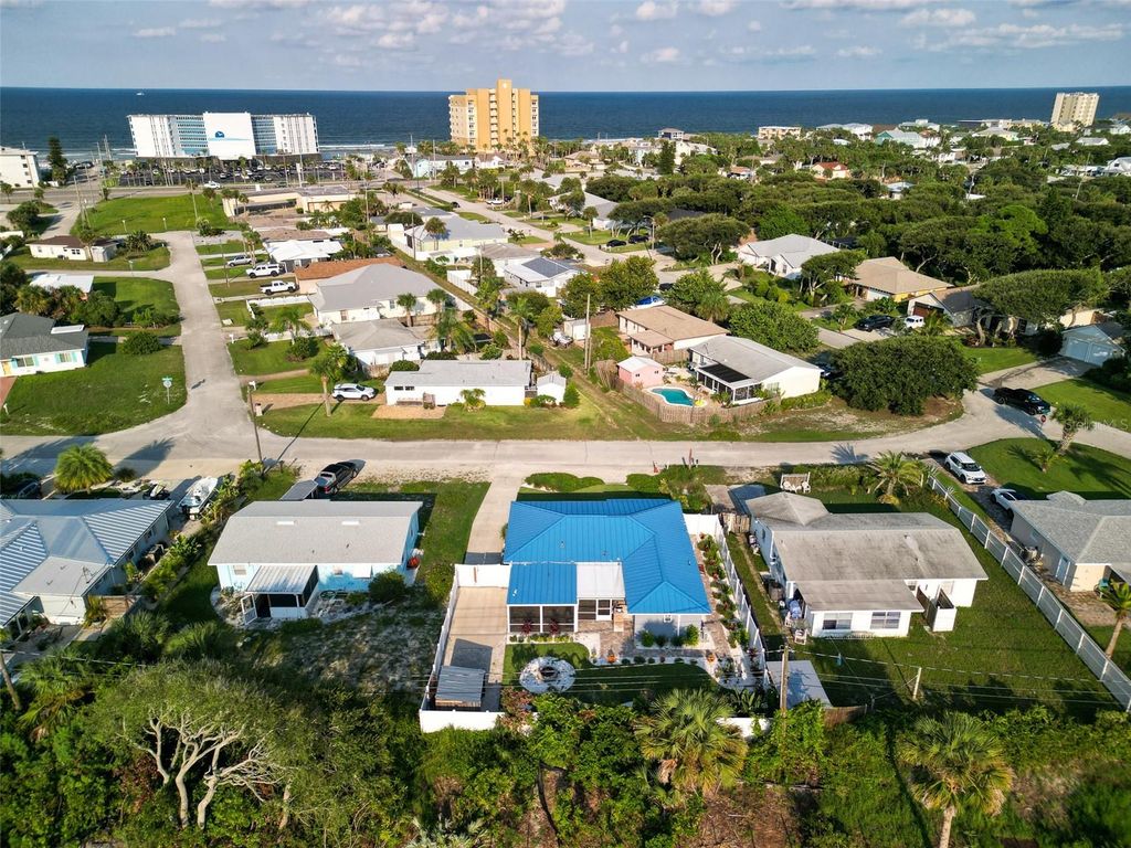 Photo of 1504 Southard Avenue, New Smyrna Beach, FL 32169 (MLS # NS1085846)