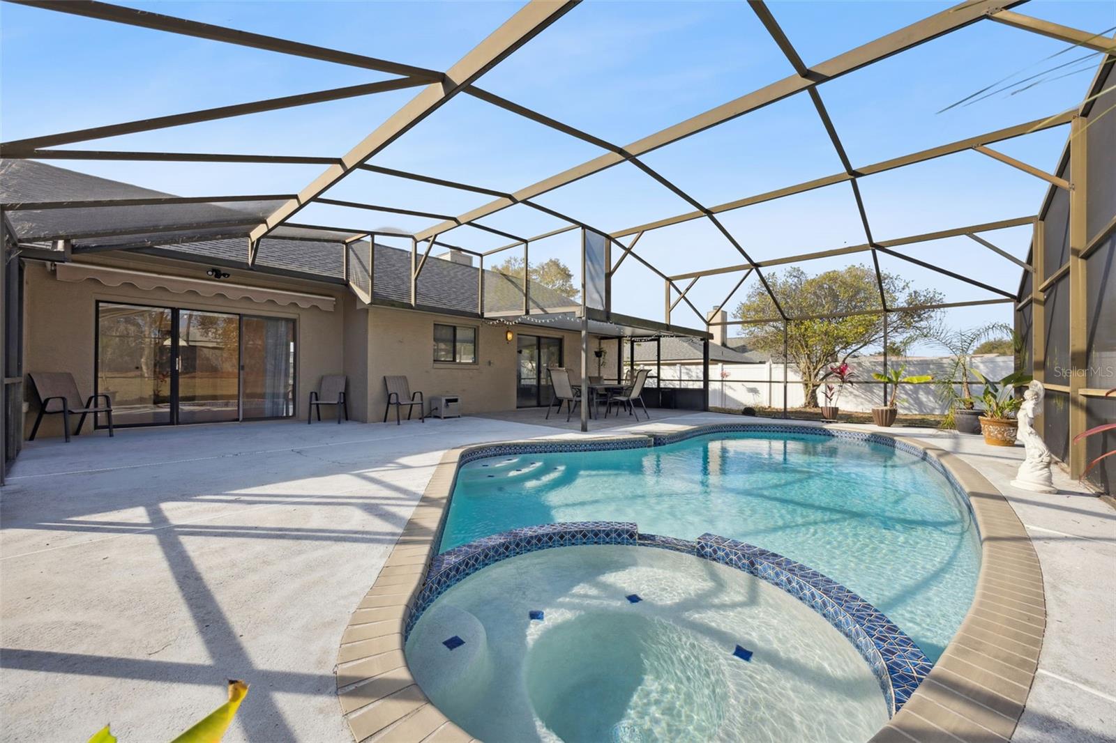 SILVER RIDGE PH 03 - Residential