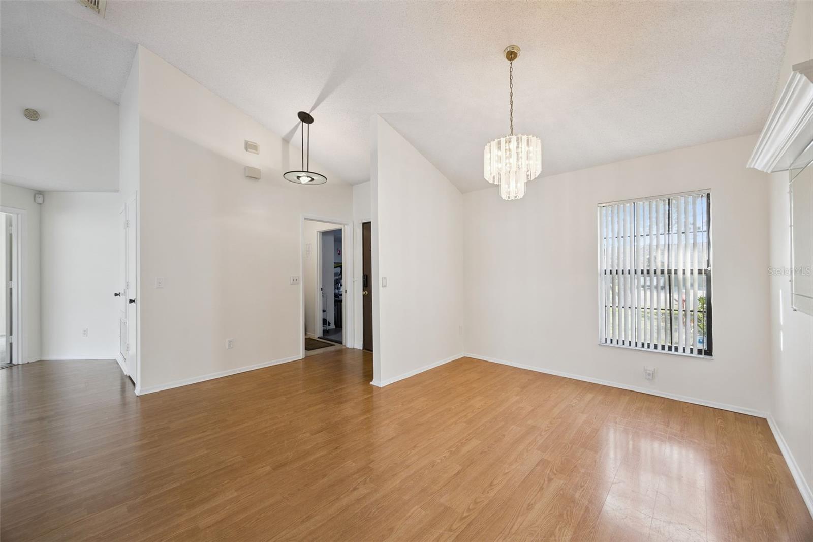 SILVER RIDGE PH 03 - Residential