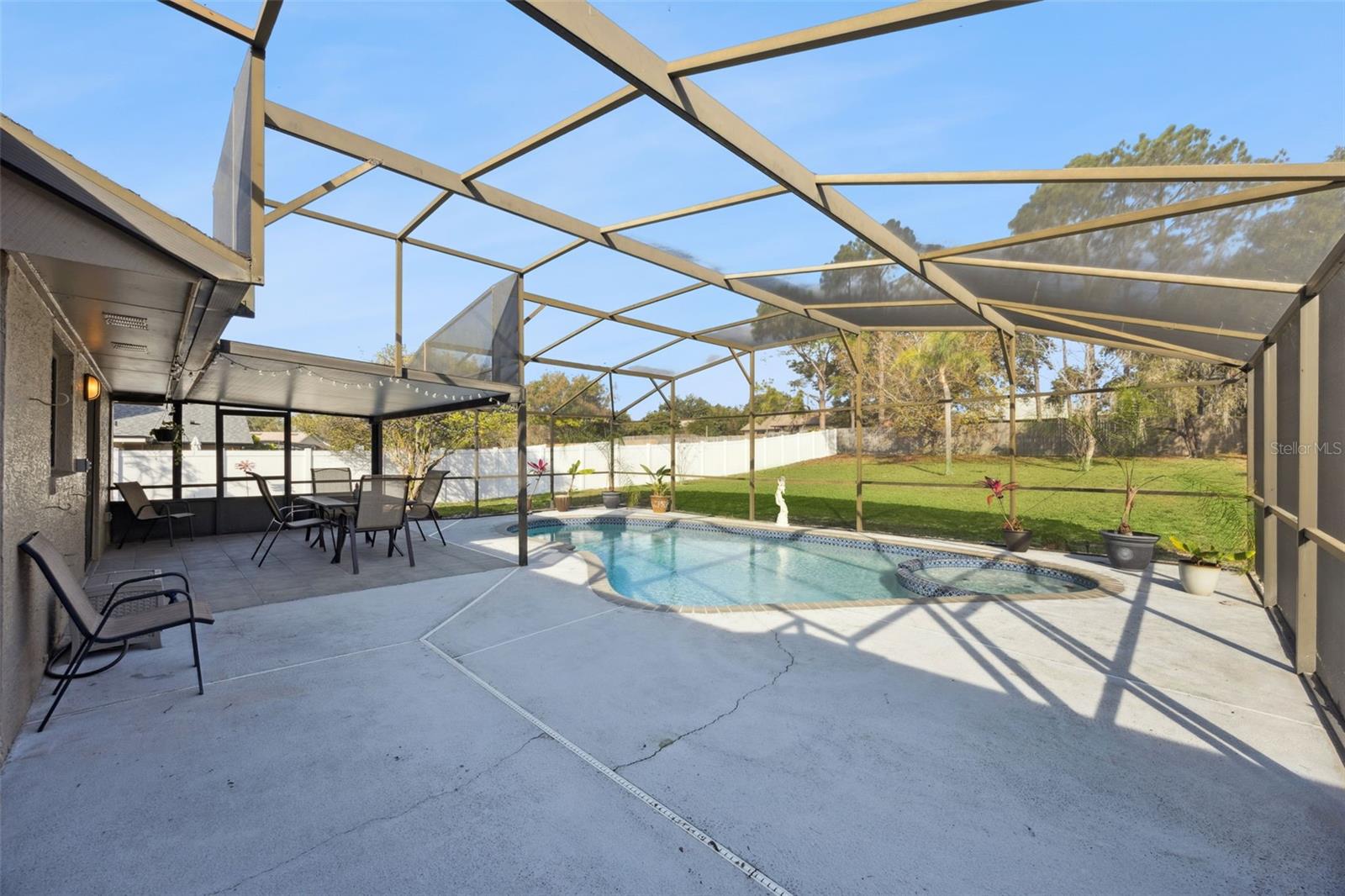 SILVER RIDGE PH 03 - Residential