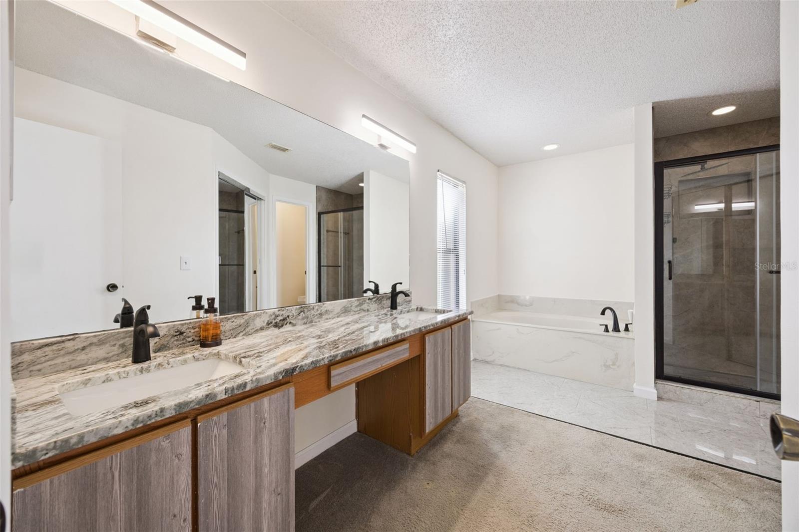 SILVER RIDGE PH 03 - Residential