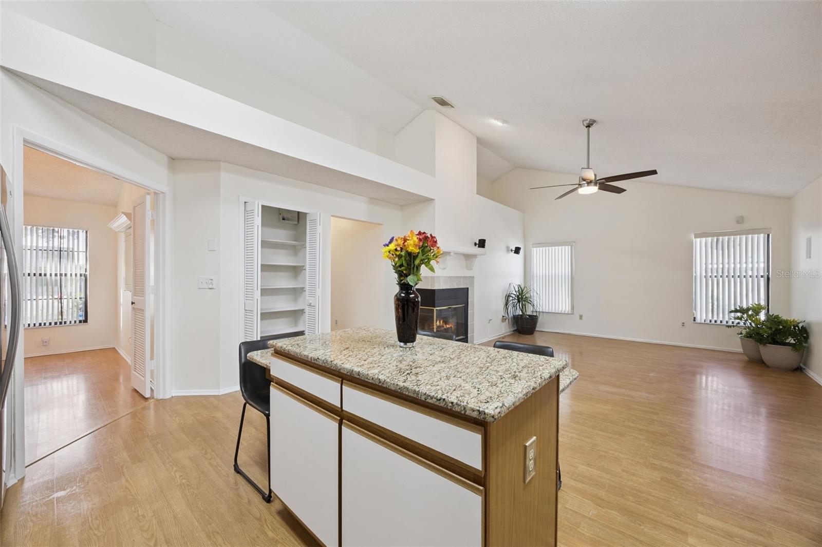 SILVER RIDGE PH 03 - Residential