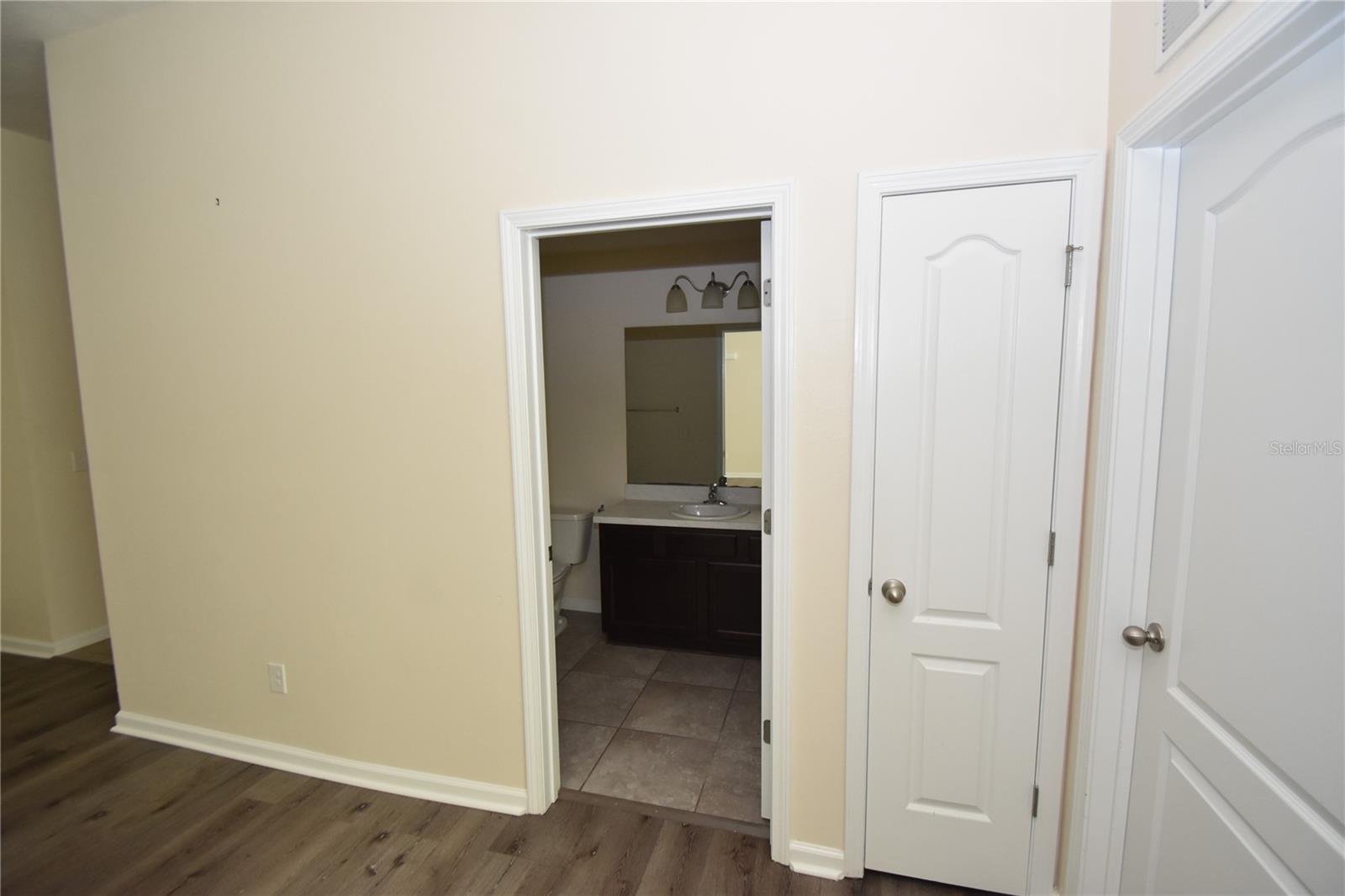 THE LOFTS AT SEBASTIAN COVE - Residential