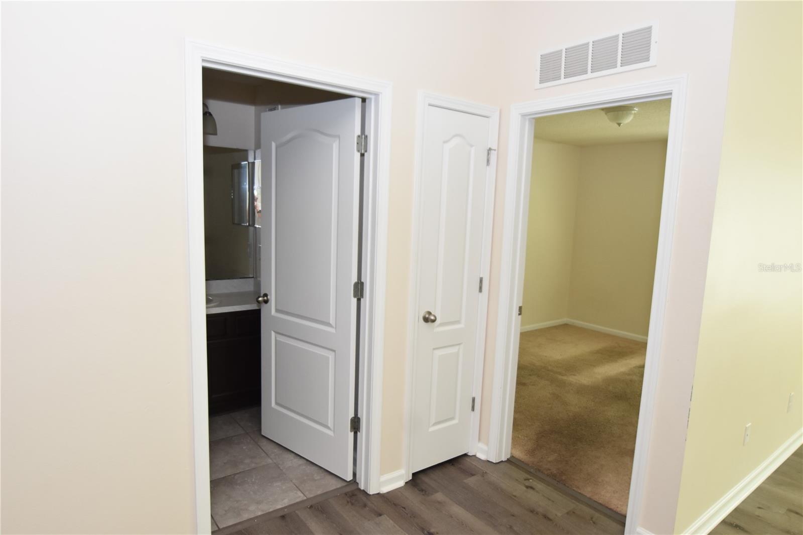 THE LOFTS AT SEBASTIAN COVE - Residential