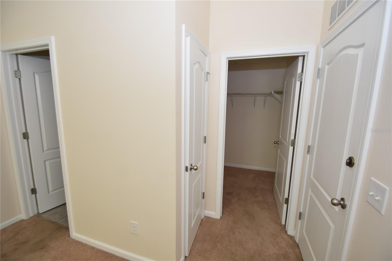 THE LOFTS AT SEBASTIAN COVE - Residential