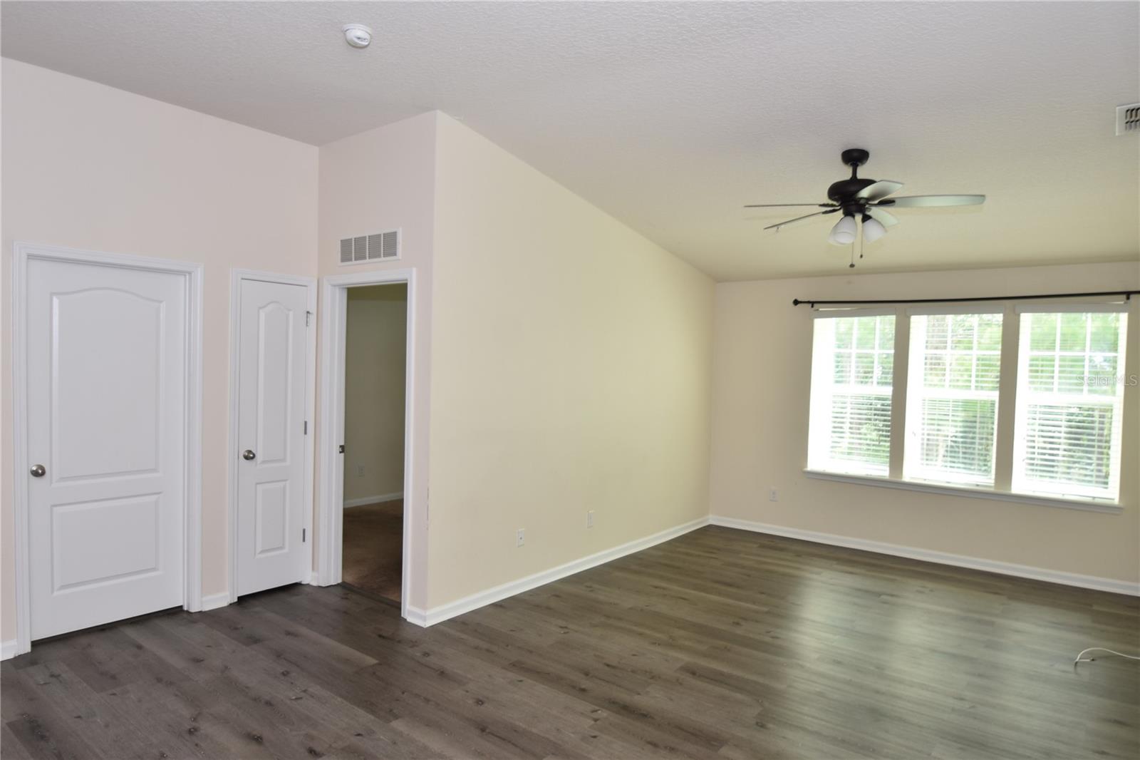 THE LOFTS AT SEBASTIAN COVE - Residential