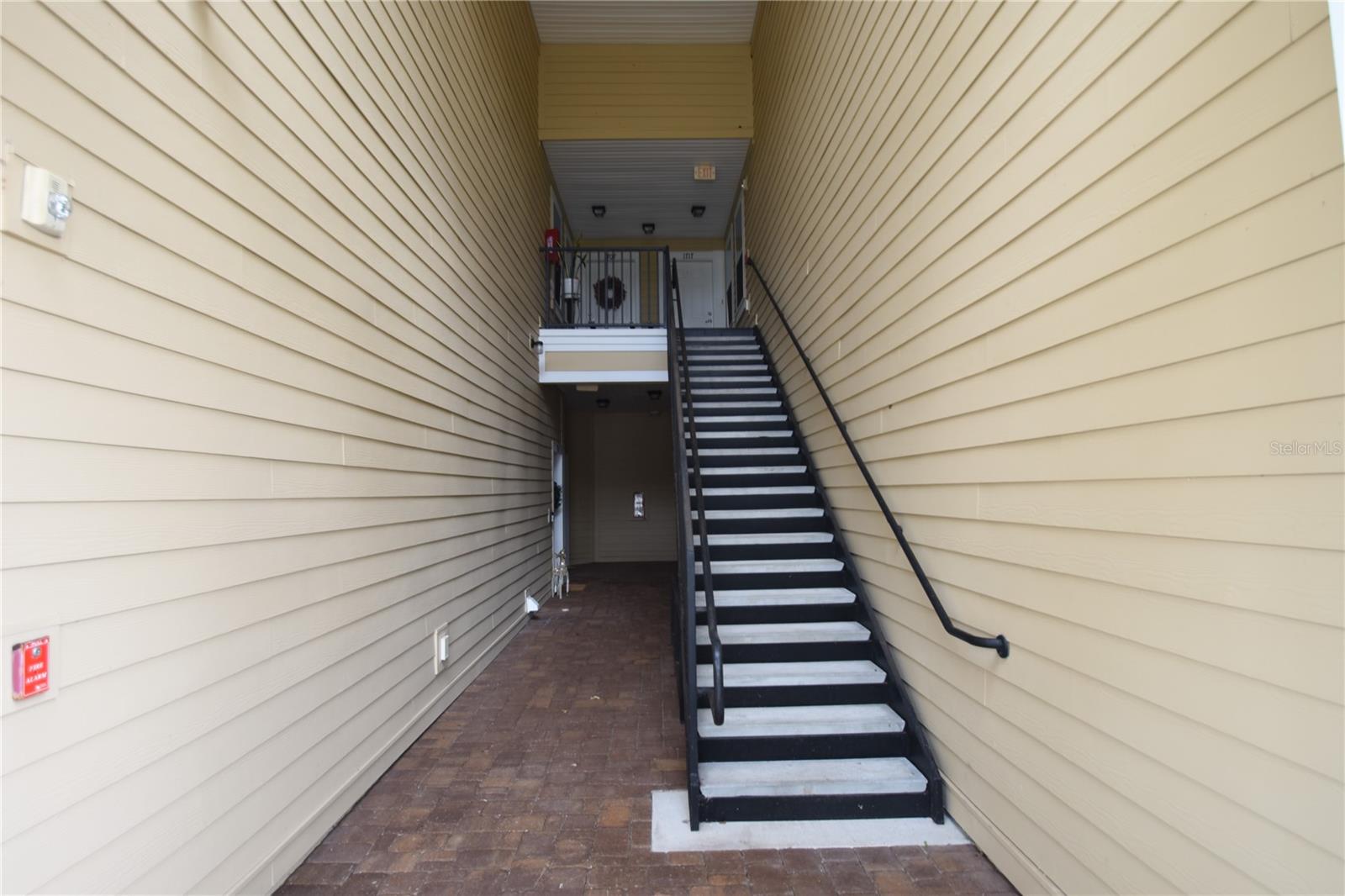 THE LOFTS AT SEBASTIAN COVE - Residential