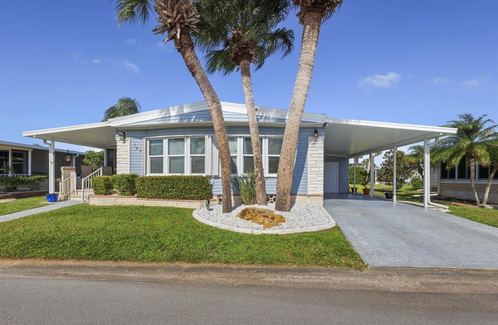 Photo of 2100 Kings Highway #306, Port Charlotte, FL 33980 (MLS # C7532710)